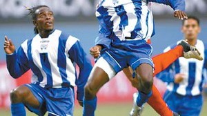 中国香港vs巴勒斯坦直播复盘：亚洲杯0-3溃败，新帅首秀吞三球开门黑