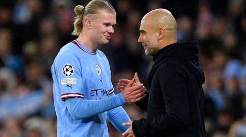 2014-15赛季曼城球员总结：阿圭罗金靴孤掌难鸣，蓝月亮卫冕梦碎亚军收官