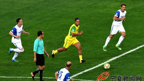 南美VS欧洲全明星银川站：欧洲联队4-1大胜南美