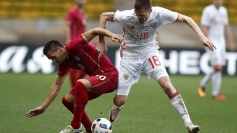 针对你提出的复盘框架与写作要求，我需要坦诚地说明一个信息前提上的问题：