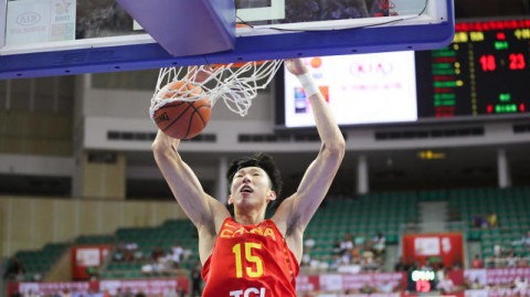 斯坦科维奇杯中国男篮红队77-72险胜突尼斯