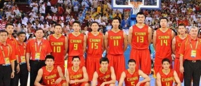 中国篮球最佳球员2026：从姚明巅峰到贺希宁MVP，谁在扛起男篮大旗？