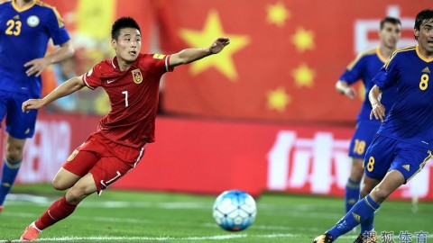 国足新帅首秀0-1哈萨克，高洪波二进宫开门黑