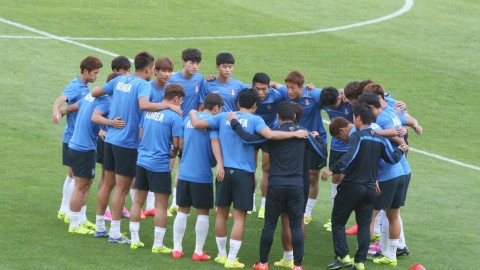 无法完成。在近期的搜索结果中，未能找到关于2026年亚运会男足赛事中马来西亚对阵吉尔吉斯斯坦的比赛资料。